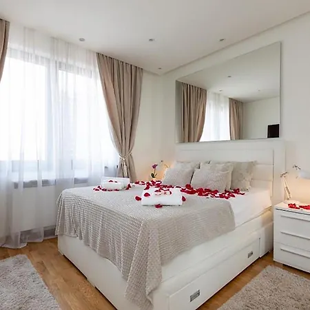 Bw Lux - Waterfront * Belgrad