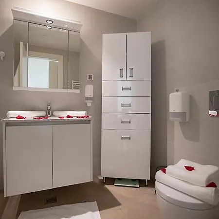 Bw Lux - Waterfront Apartman *